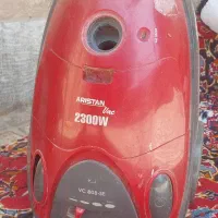 جاروبرقی کاملا سالم آریستان