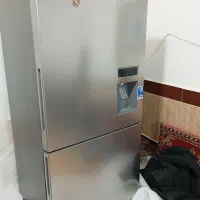 یخچال فریزر اسنوا عرض پهن در حد نو