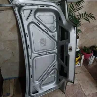 درب عقب سمت راننده و درب صندق پرشیا رنگ نقره ای