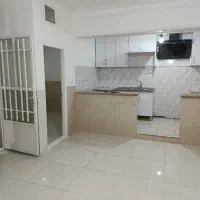 75 متر ویلایی خ باکری محله چمران / املاک زعفرانی