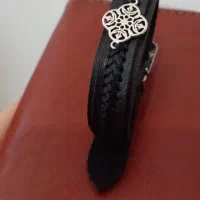 دستبند طرح سنتی چرم