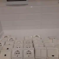 کلید و پریز لگرند