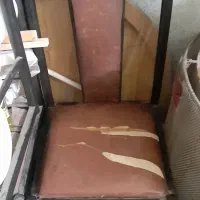 صندلی فلزی