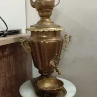 ویترین برنجی همه وسایل بروز هستن