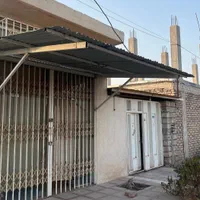 ویلایی  سه خوابه همراه با یک  باب  مغازه خالق اباد