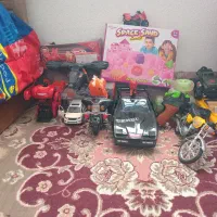 دو عدد ماکت و سه عدد ماشین کنترلی