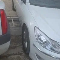 جنسیس 2011 فیس 13