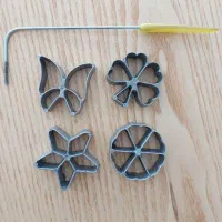 قالب شیرینی پزی (نون پنجره ای)|ظروف پخت‌وپز|فامنین, |دیوار