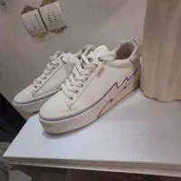 کتونی وکفش دستگاه بادکش|کوهنوردی و کمپینگ|قرچک, میرزائی جنوبی|دیوار