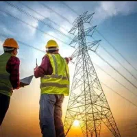 مهندس برق و مکانیک