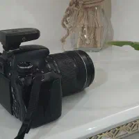 کنون۶۰۰d-همراه ست کامل فلش چتر