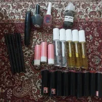 رژلب و لوازم ارایشی گیاهی تضمینی