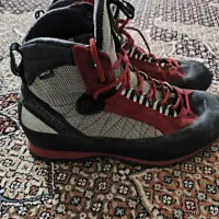 فروش یک جفت کفش کوهنوردی مارک هانوواگ