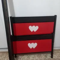 تخت فلزی همراه با تشک