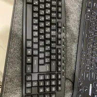 دسته بازی کامپیوتر و کیبورد