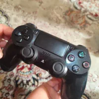 .دسته ی PS4.