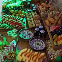 فینگرفود،تولد،غذای خانگی،چیدمان، بادکنک آرایی