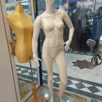 مانکن هر کدام ۳ عدد