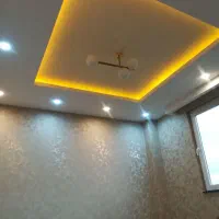 یک نفر نیمه ماهر کمکی در نقاشی ساختمان نیازمندم