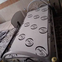 تخت فرفوژه همراه با تشک رویال