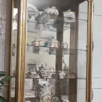 بوفه ، ویترین چوب راش و ورق طلا کوب