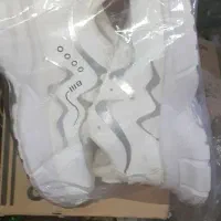 کفش اسپرت دخترونه|کیف، کفش، کمربند|اصفهان, کوی شهید کشوری|دیوار