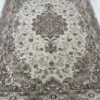 دوتا فرش دوازده متری و یک شش متری