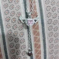 گردن بند زیبا