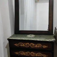 تخت خواب و میزآرایشی