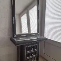 آینه کنسول در حد نو