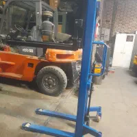 ساخت لیفتراک دستی در مدل های مختلف