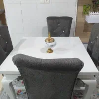 میز ناهارخوری چهار نفره