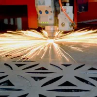 خدمات برش cnc اهن و استیل.طراحی انواع قطعات صنعتی