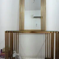 آینه و کنسول درحد نو