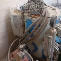 یک دستگاه کارواش بخار شور ماشین