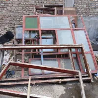 درب و پنجره قدیمی آهن فروشی