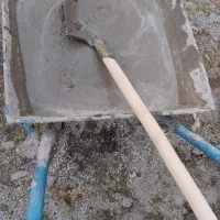 کارگر  روز مزد هستم