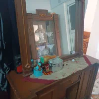 بوفه ، میز ارایش با ایینه