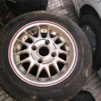 یک عدد رینگ آلمینیومی ۱۳ پراید با لاستیک ۹۰ درصد