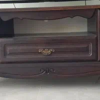 میز تی وی شیک