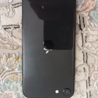 آیفون se
