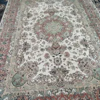 قالی در حد نو