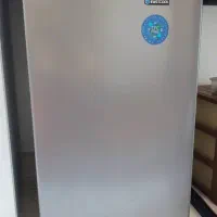 یخچال ۵ فوت نقره ای ایستکول