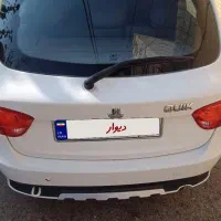 کوئیک R سفید مشکی اواخر ۹۹ پارس خودرو