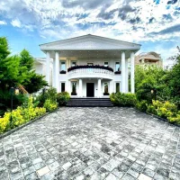 عمارت دوبلکس کلاسیک ۶۰۰ متری/شهرکی/منطقه جنگلی