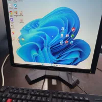 مانیتور 19 و 17 و کیس|قطعات و لوازم جانبی رایانه|بجنورد, |دیوار