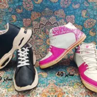درود خدمت دوستان چند عدد کفش اسپرت سایز 39|کیف، کفش، کمربند|شیراز, فخرآباد (دروازه کازرون)|دیوار