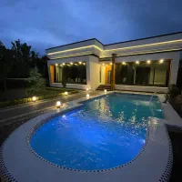 ویلامدرن-لاکچری-420متری-استخردار-با-سند-تکبرگ