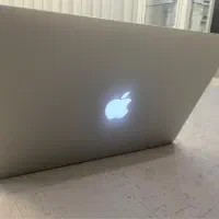 مک بوک اپل apple