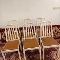 صندلی چوبی ۶ عدد ، هم شکل قیمت مناسب ، فقط ۳۲۰۰